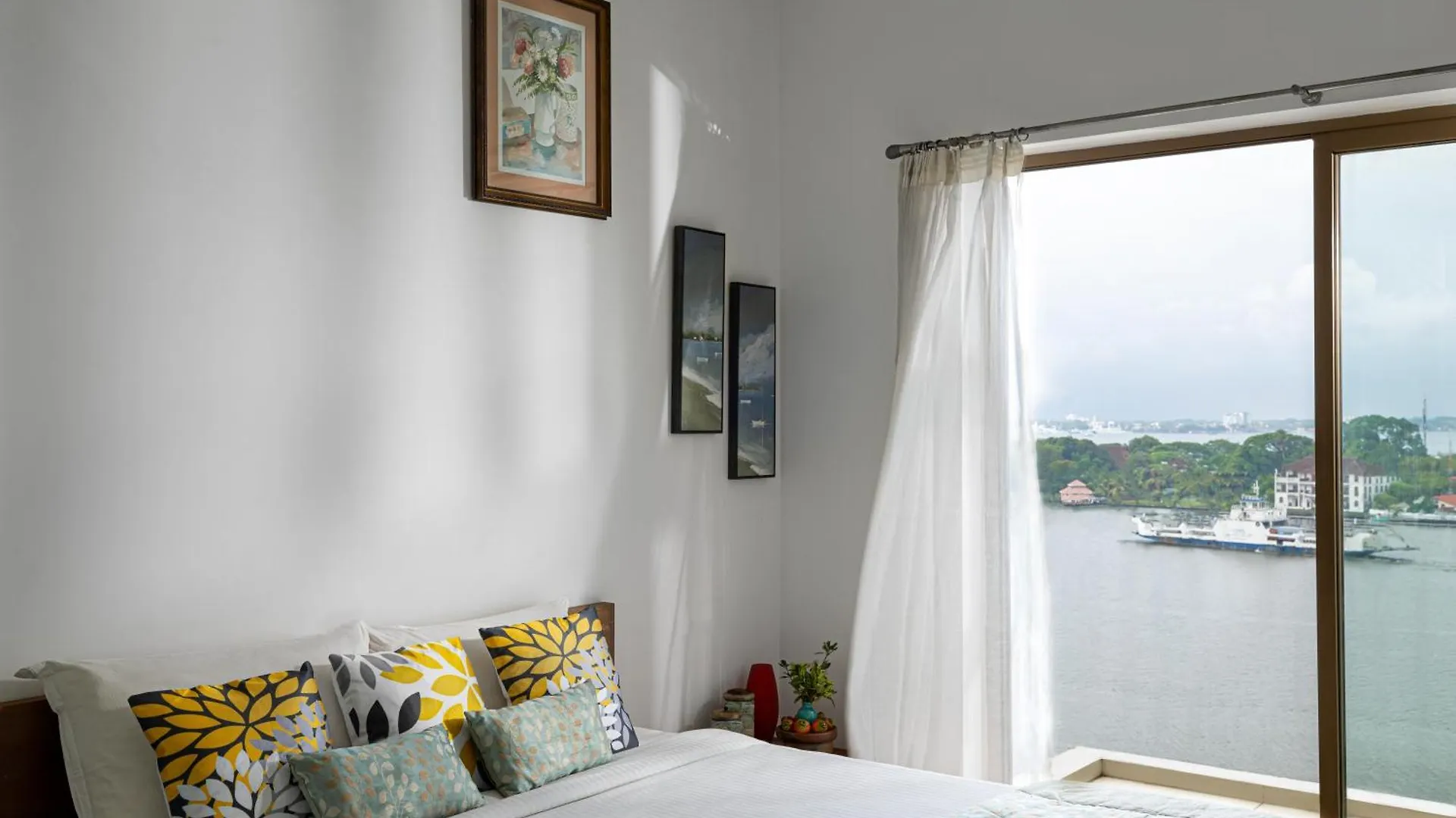 Marina Residence Kochi - A Vkation Experience India