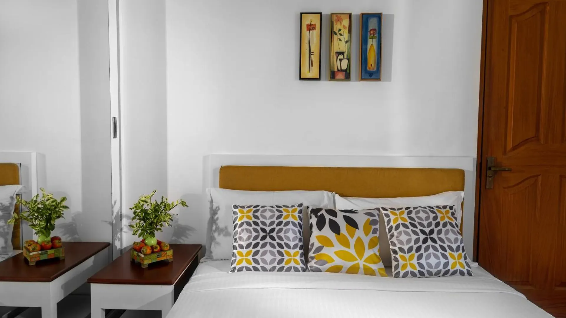 Апартаменты Marina Residence Kochi - A Vkation Experience
